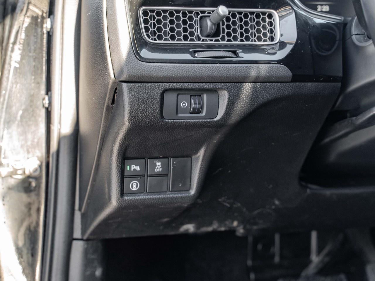 2022 Honda Civic Sedan TOURING CVT SEDAN Photo