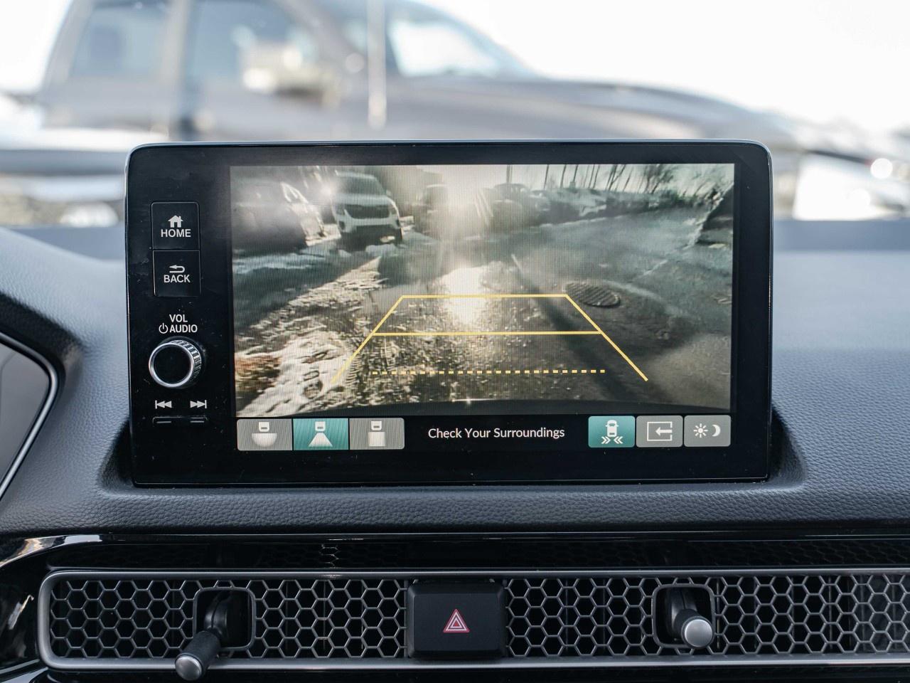 2022 Honda Civic Sedan TOURING CVT SEDAN Photo