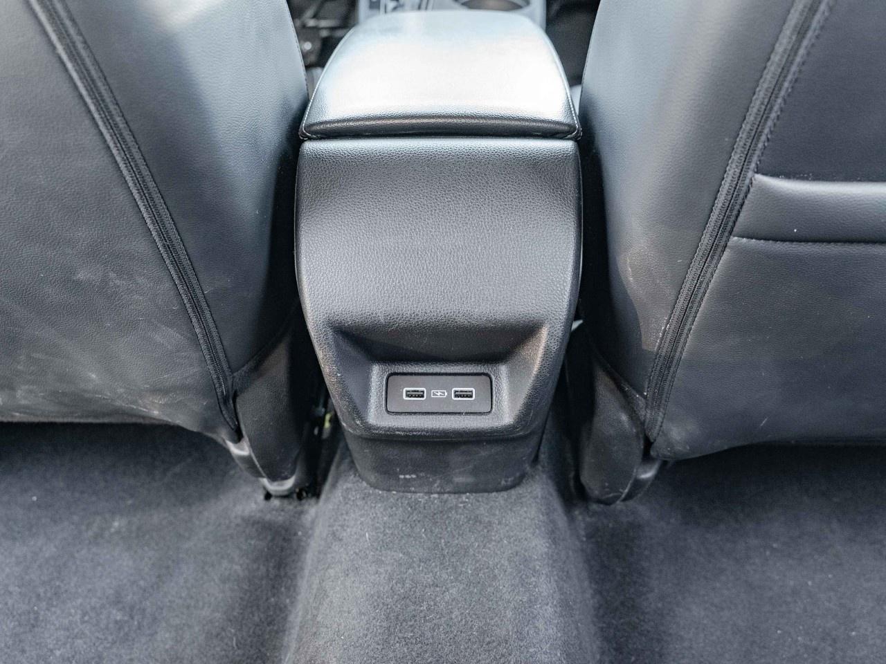 2022 Honda Civic Sedan TOURING CVT SEDAN Photo