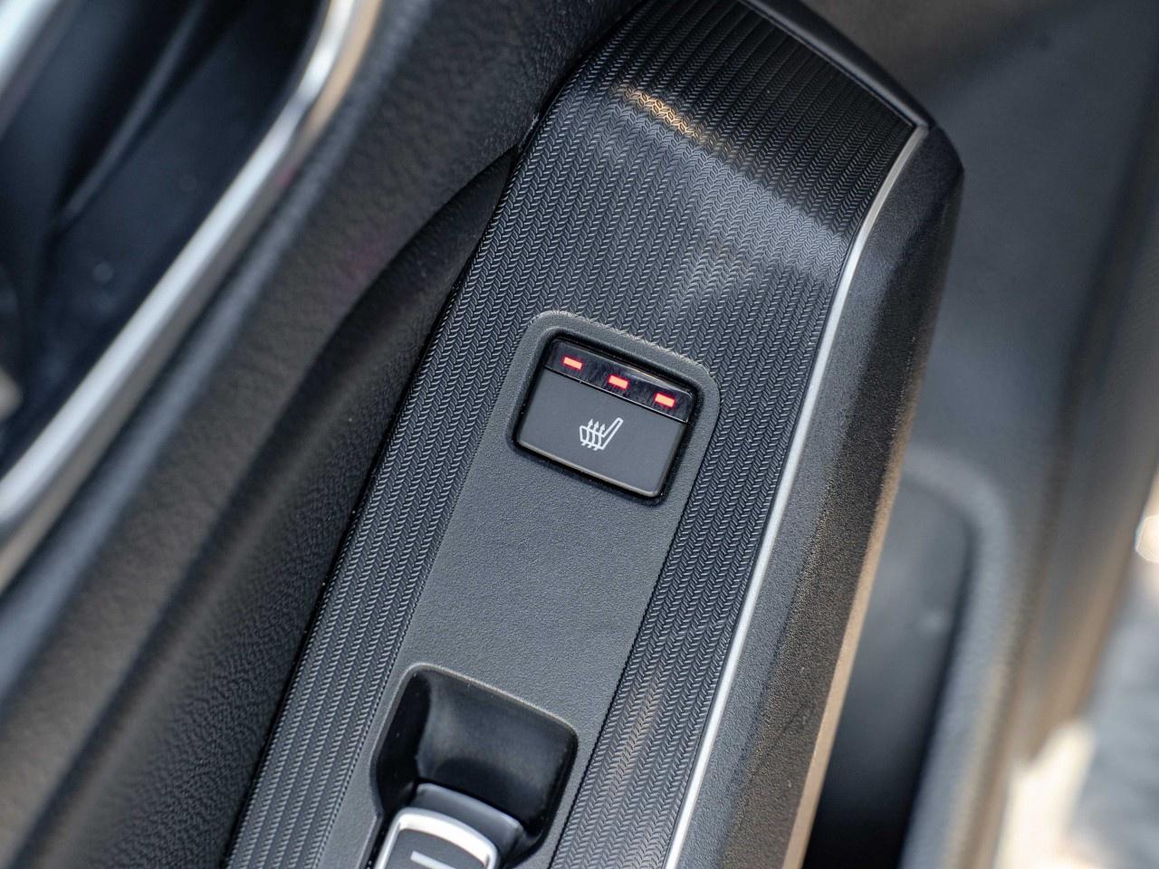 2022 Honda Civic Sedan TOURING CVT SEDAN Photo