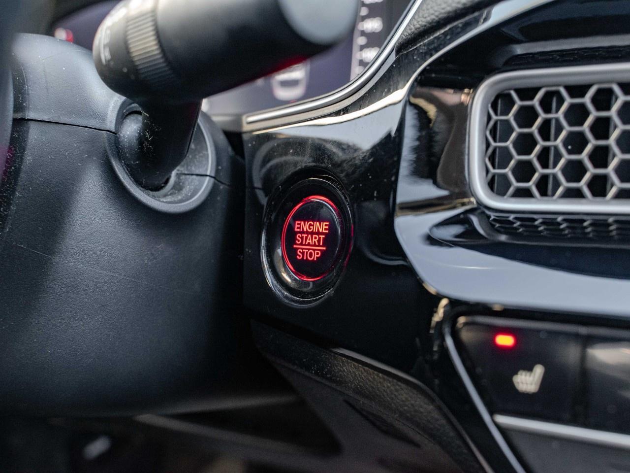 2022 Honda Civic Sedan TOURING CVT SEDAN Photo