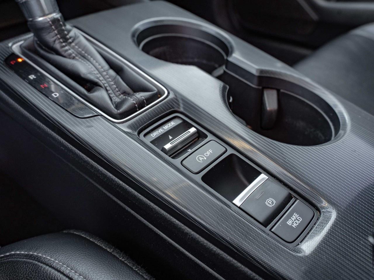 2022 Honda Civic Sedan TOURING CVT SEDAN Photo