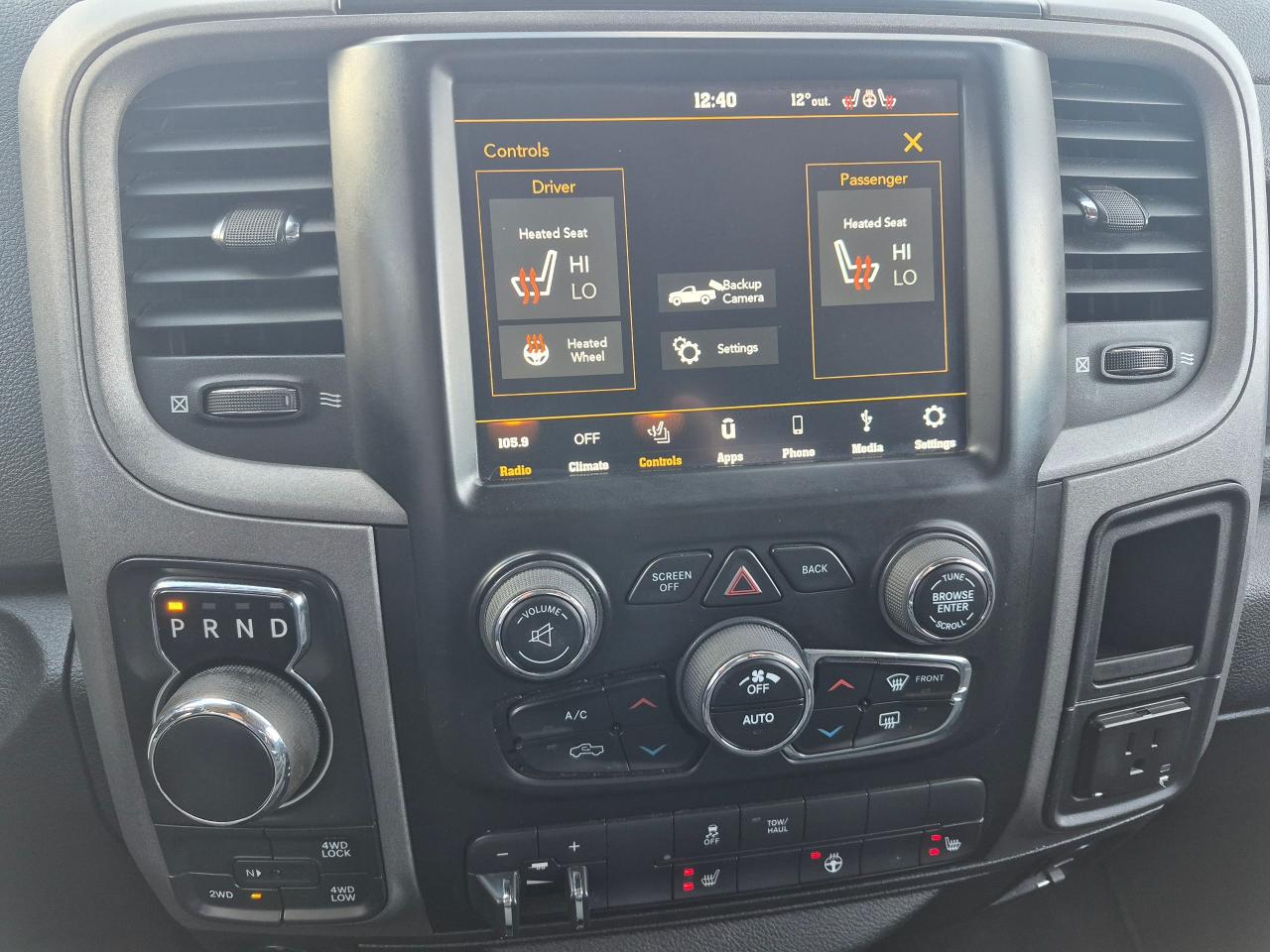 2019 RAM 1500 Classic SLT Crewcab 4x4, Htd Steering & Seats, Remote, Tow - Photo #22