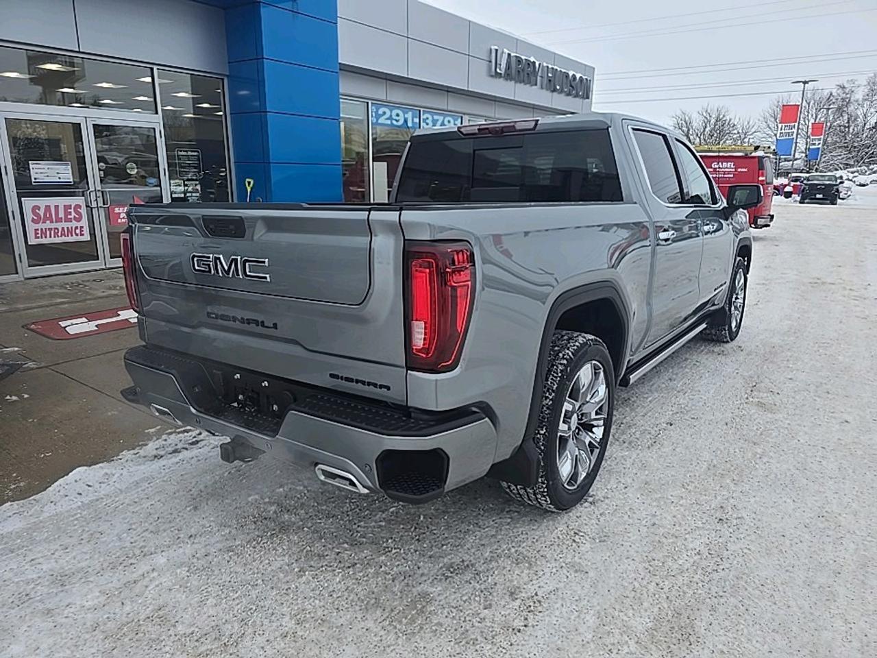 2026 GMC Sierra 1500 Denali Photo3