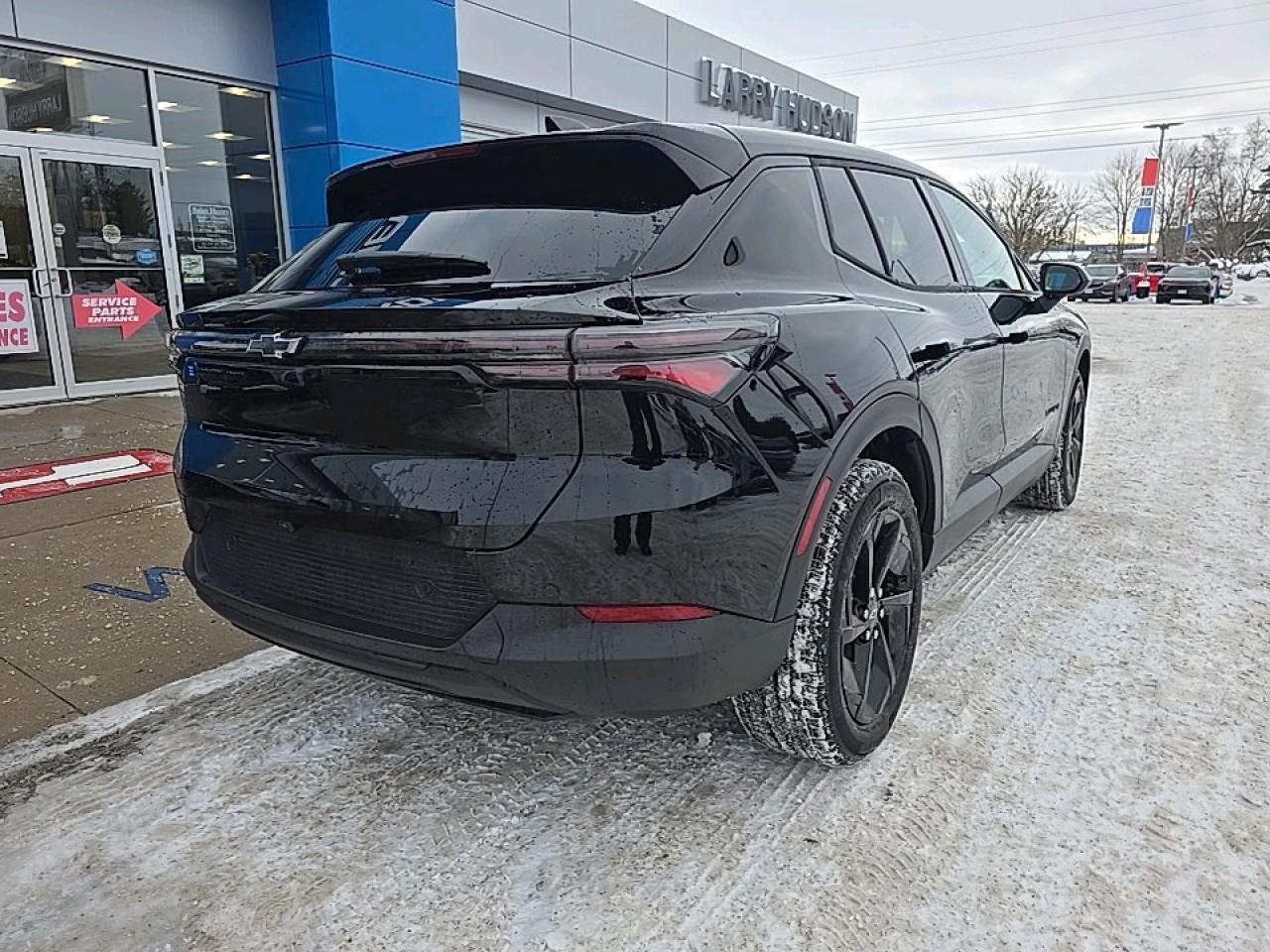 2026 Chevrolet Equinox EV LT Photo2