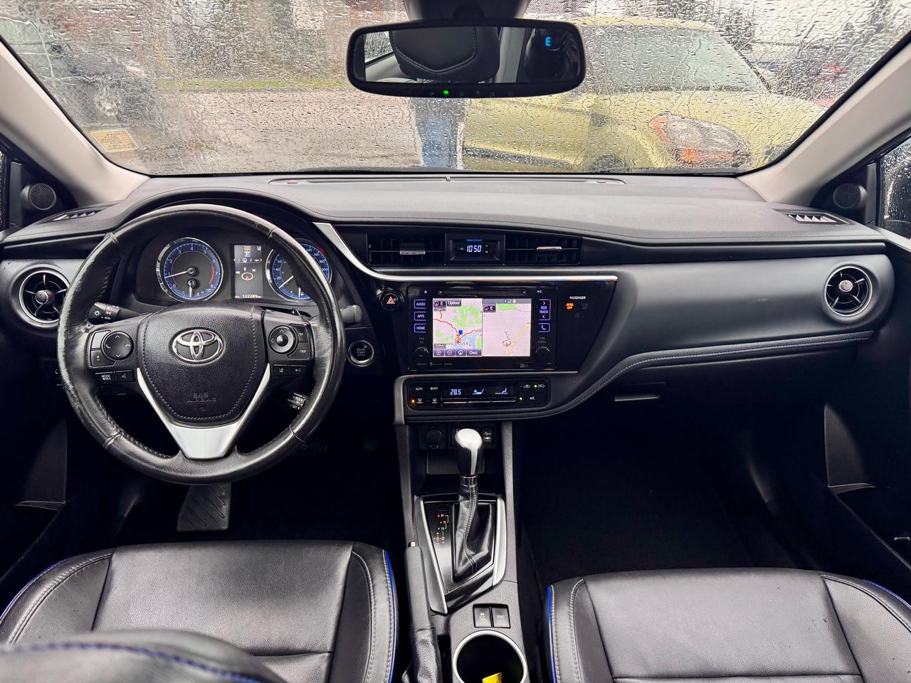 2017 Toyota Corolla 4dr Sdn CVT FINANCING AVAILABLE Photo10