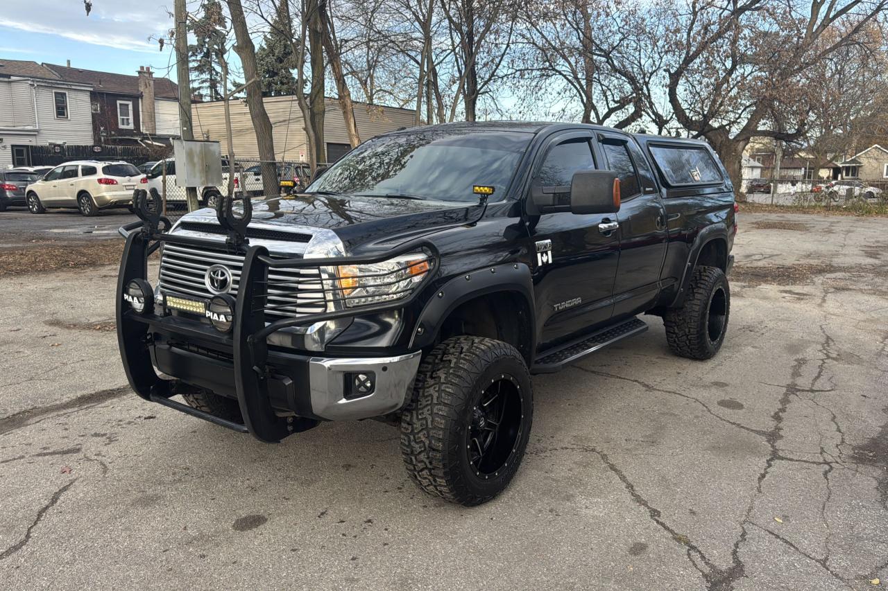 2014 Toyota Tundra Limited 