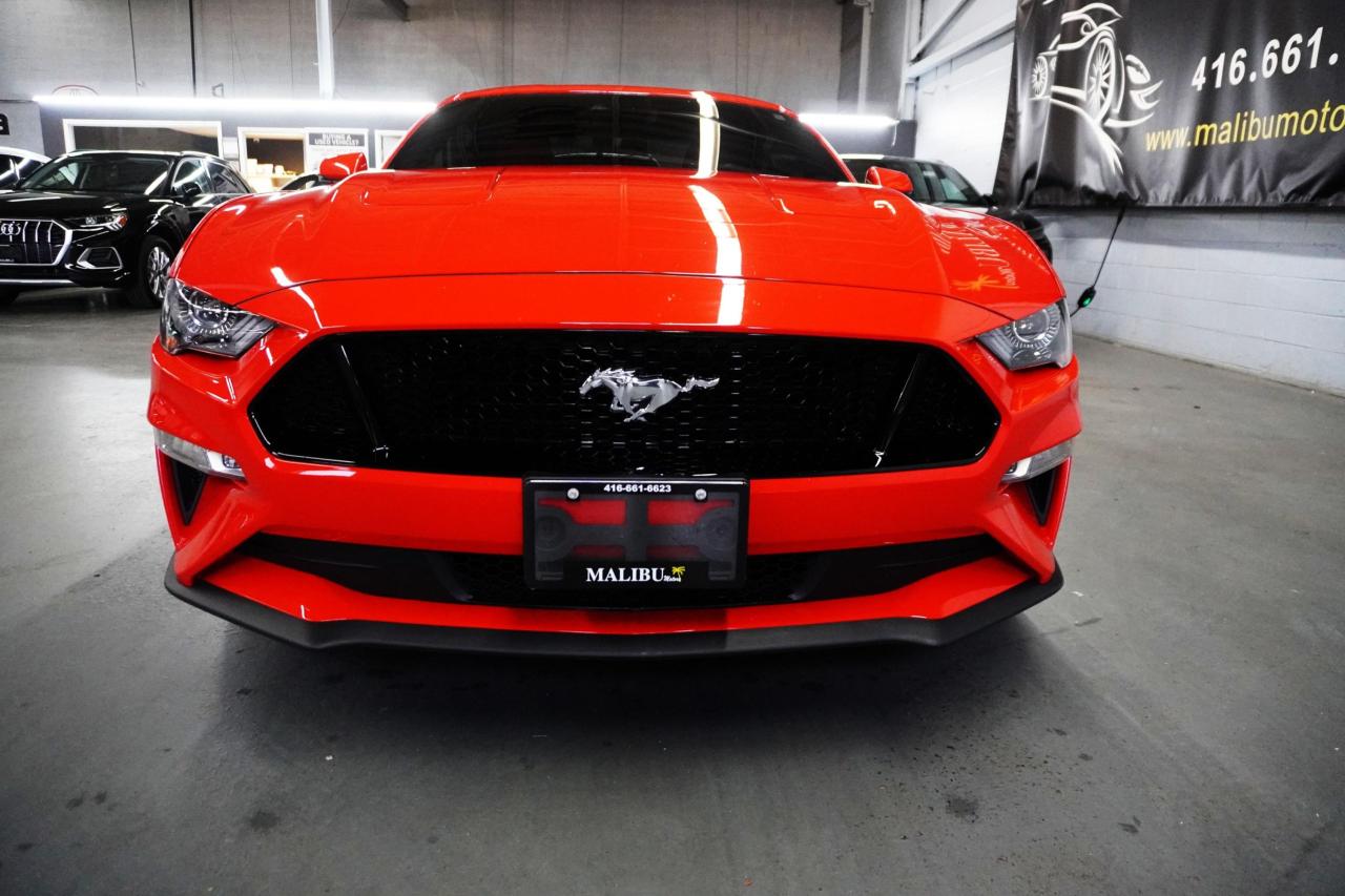 2021 Ford Mustang GT Premium Photo2