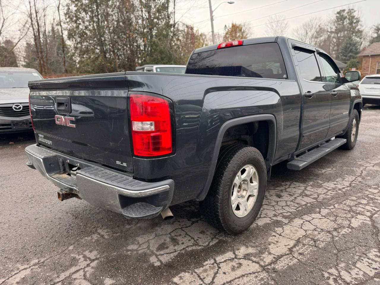 2017 GMC Sierra 1500 SLE - Photo #7