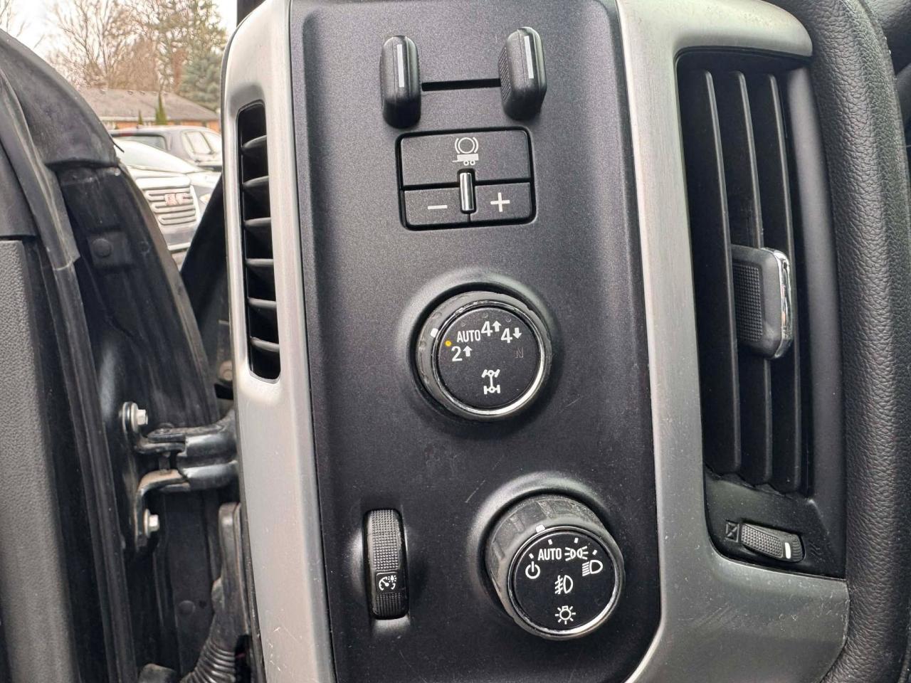 2017 GMC Sierra 1500 SLE Photo