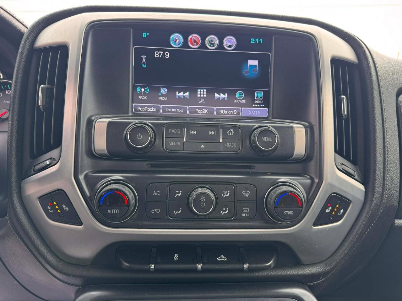 2017 GMC Sierra 1500 SLE - Photo #16