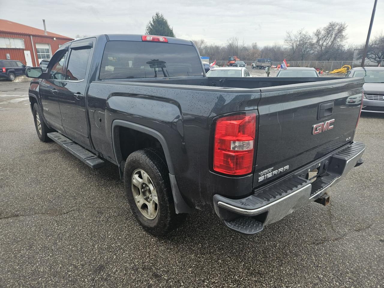 2017 GMC Sierra 1500 4WD CREW CAB 153.0" SLE Photo4