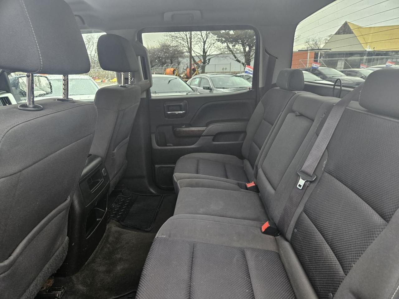 2017 GMC Sierra 1500 4WD CREW CAB 153.0" SLE Photo