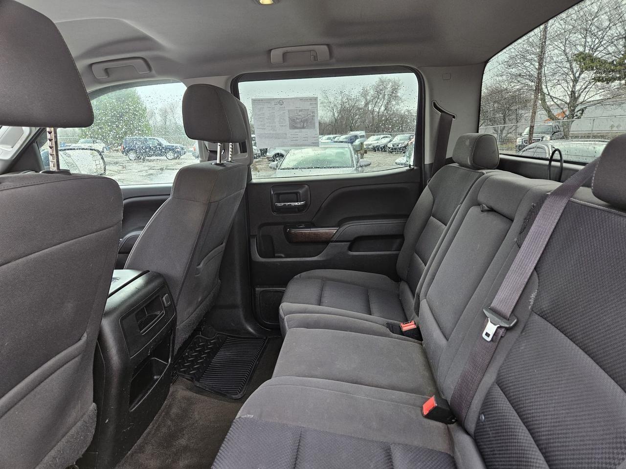 2017 GMC Sierra 1500 4WD CREW CAB 153.0" SLE Photo