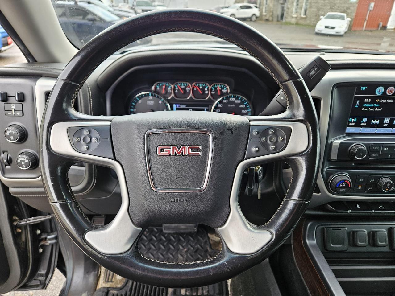 2017 GMC Sierra 1500 4WD CREW CAB 153.0" SLE Photo