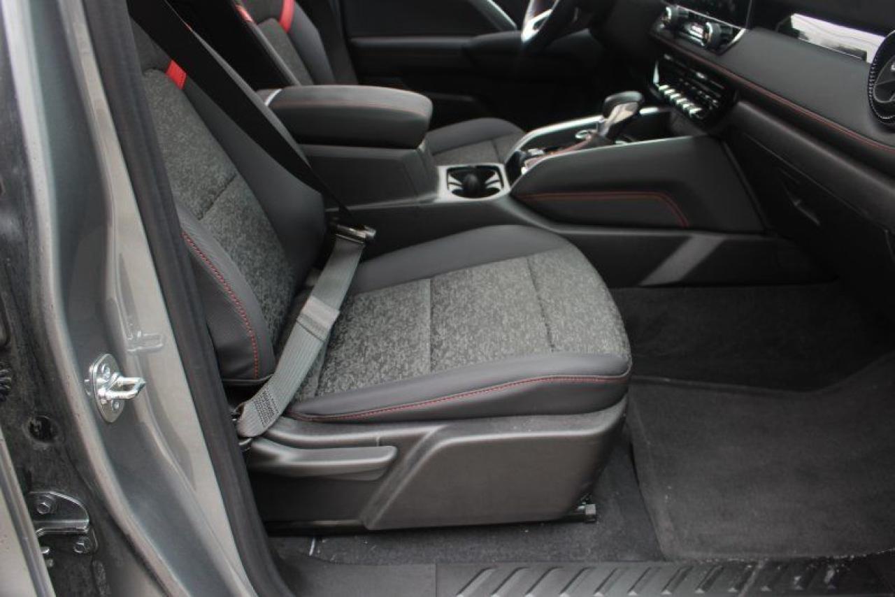 2024 Chevrolet Colorado Z71*Low Ks*4x4*Heated Seats*CarPlay*Hard Tonneau - Photo #16