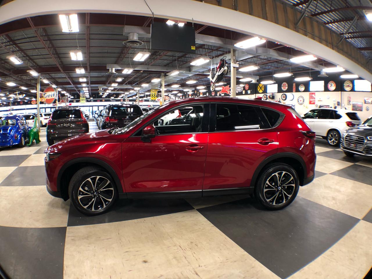 2022 Mazda CX-5 SPORT DESIGN AWD LEATHER SUNROOF NAV L/ASSIST B/SP Photo4