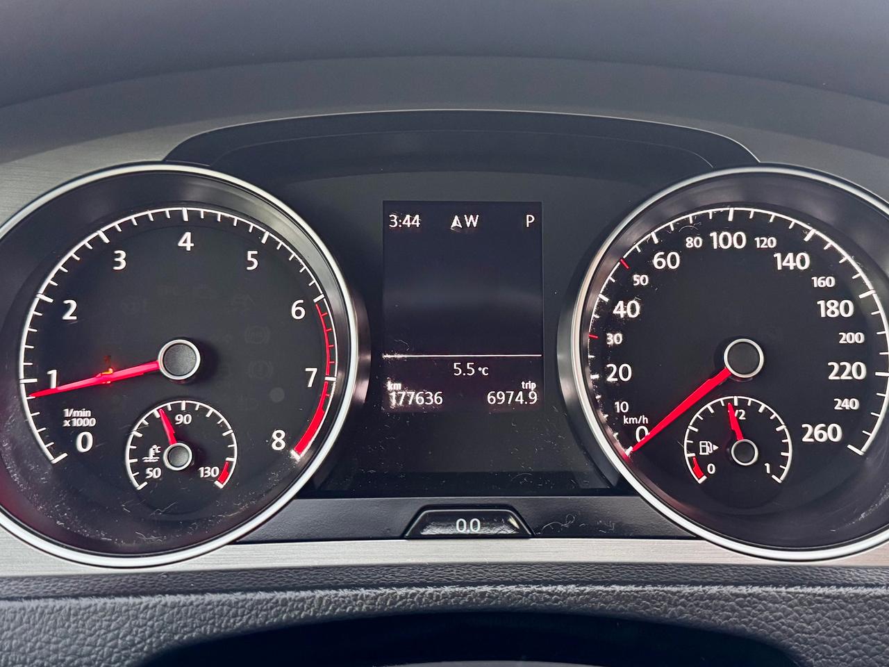 2016 Volkswagen Golf Comfortline FINANCING AVAILABLE Photo11
