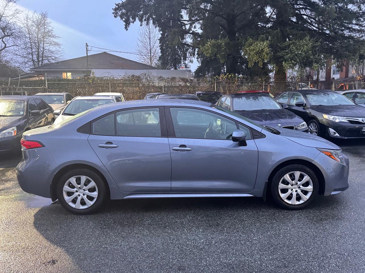 2020 Toyota Corolla FINANCING AVAILABLE Photo4