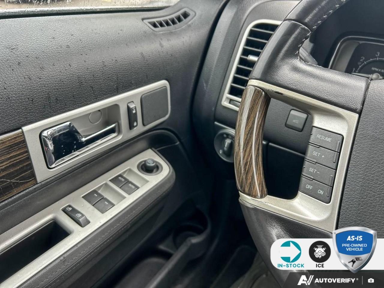 2008 Lincoln MKX 300A | LIMITED | NAV | 22 WHLS | NEW BRAKES Photo