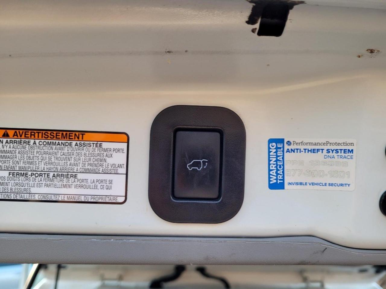 2020 Toyota Sienna SE 7-Passenger AWD Photo