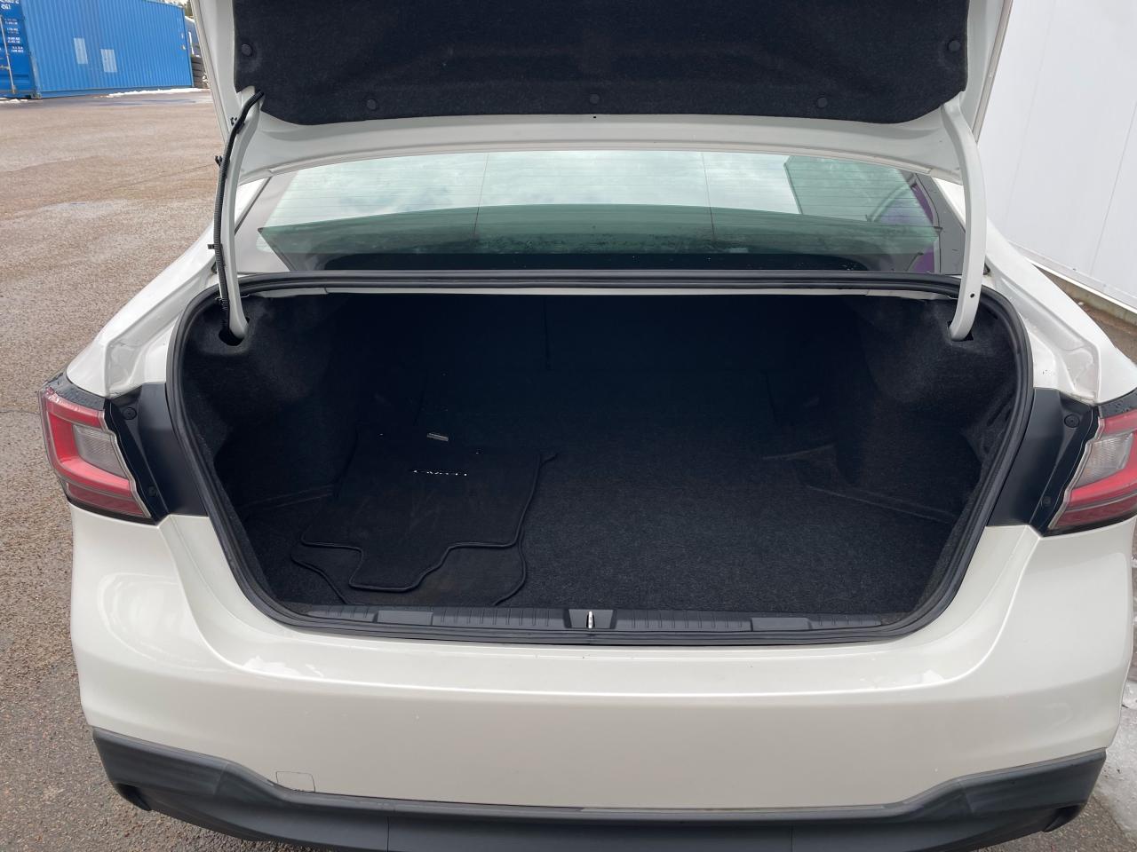 2020 Subaru Legacy . Photo