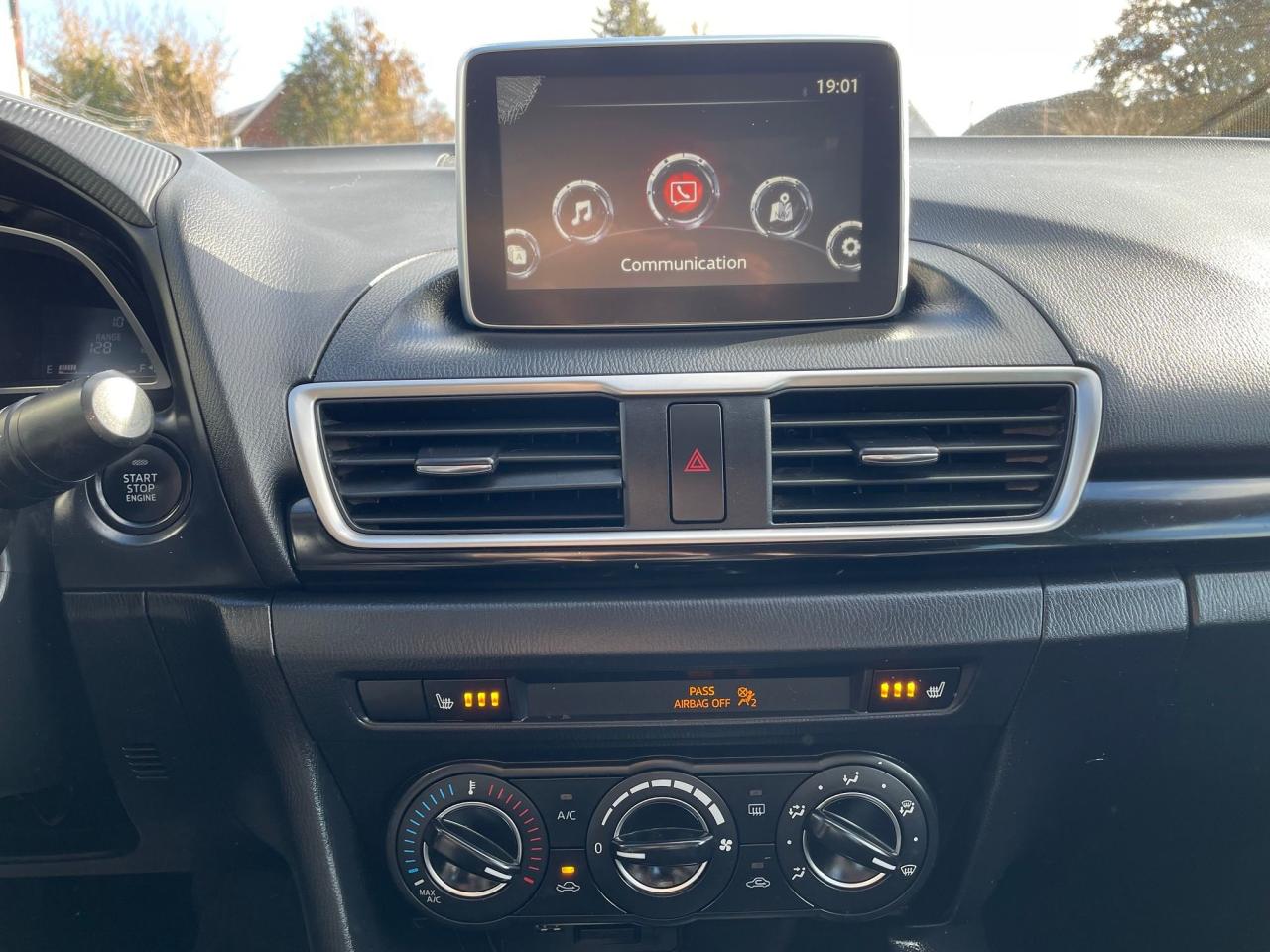 2016 Mazda MAZDA3 GS *1 OWNER, HEATED SEATS, BACKUP CAMERA* - Photo #14