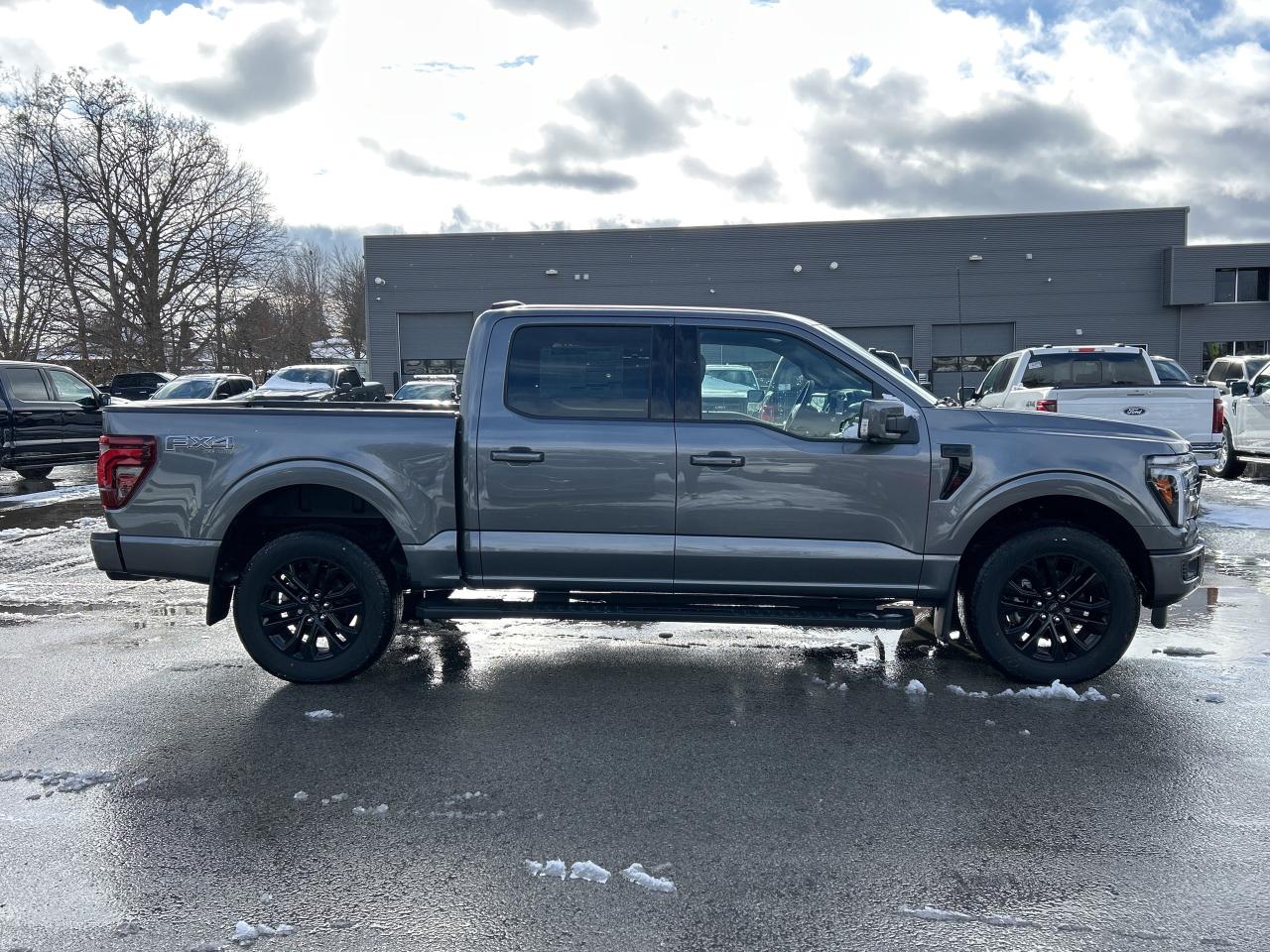 2025 Ford F-150 Lariat  - Tow Package Photo3