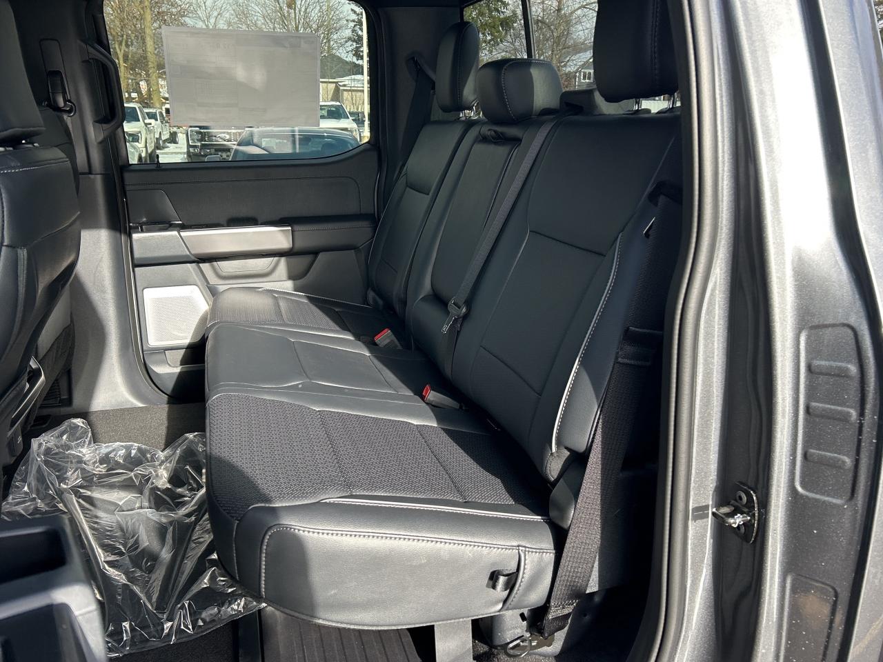 2025 Ford F-150 Lariat  - Tow Package Photo