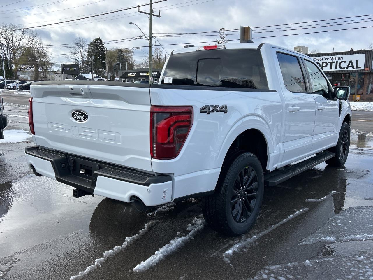 2025 Ford F-150 LARIAT  - Sunroof Photo