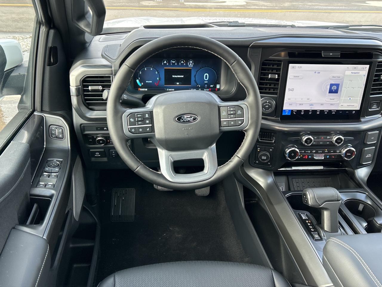2025 Ford F-150 LARIAT  - Sunroof Photo