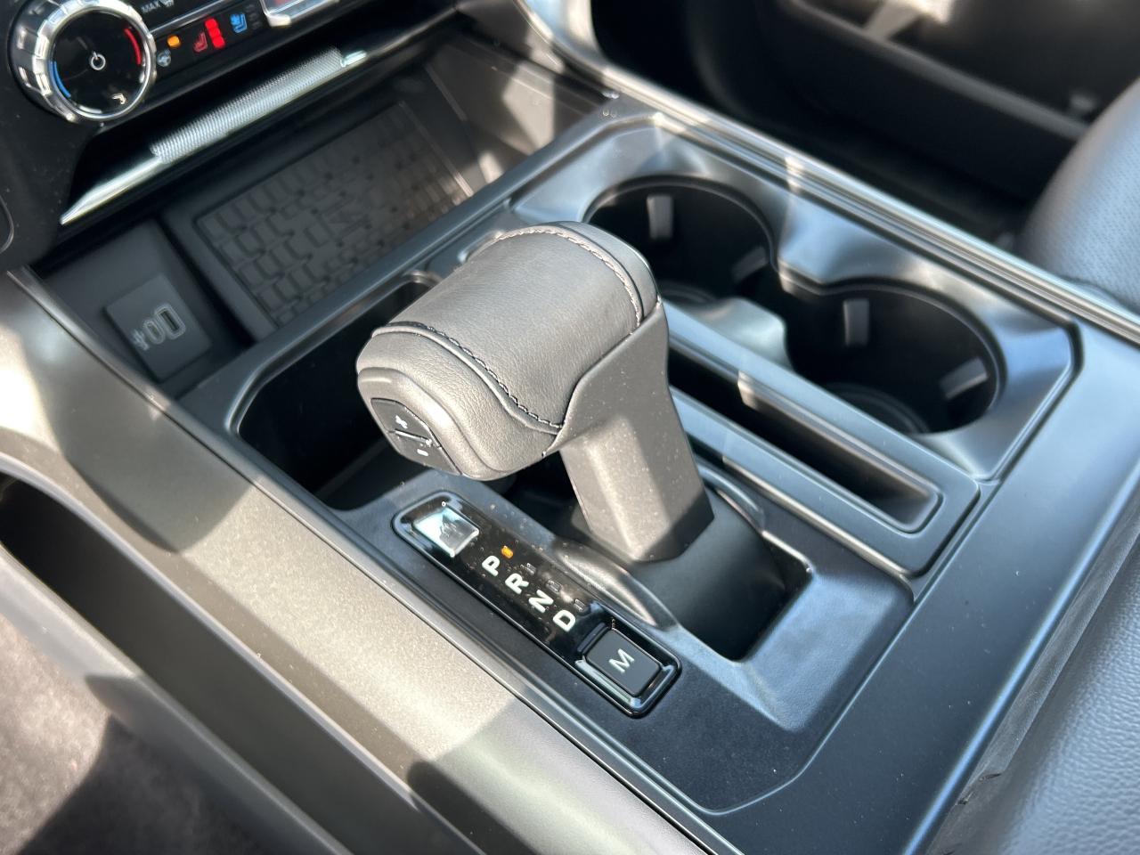 2025 Ford F-150 LARIAT  - Sunroof Photo