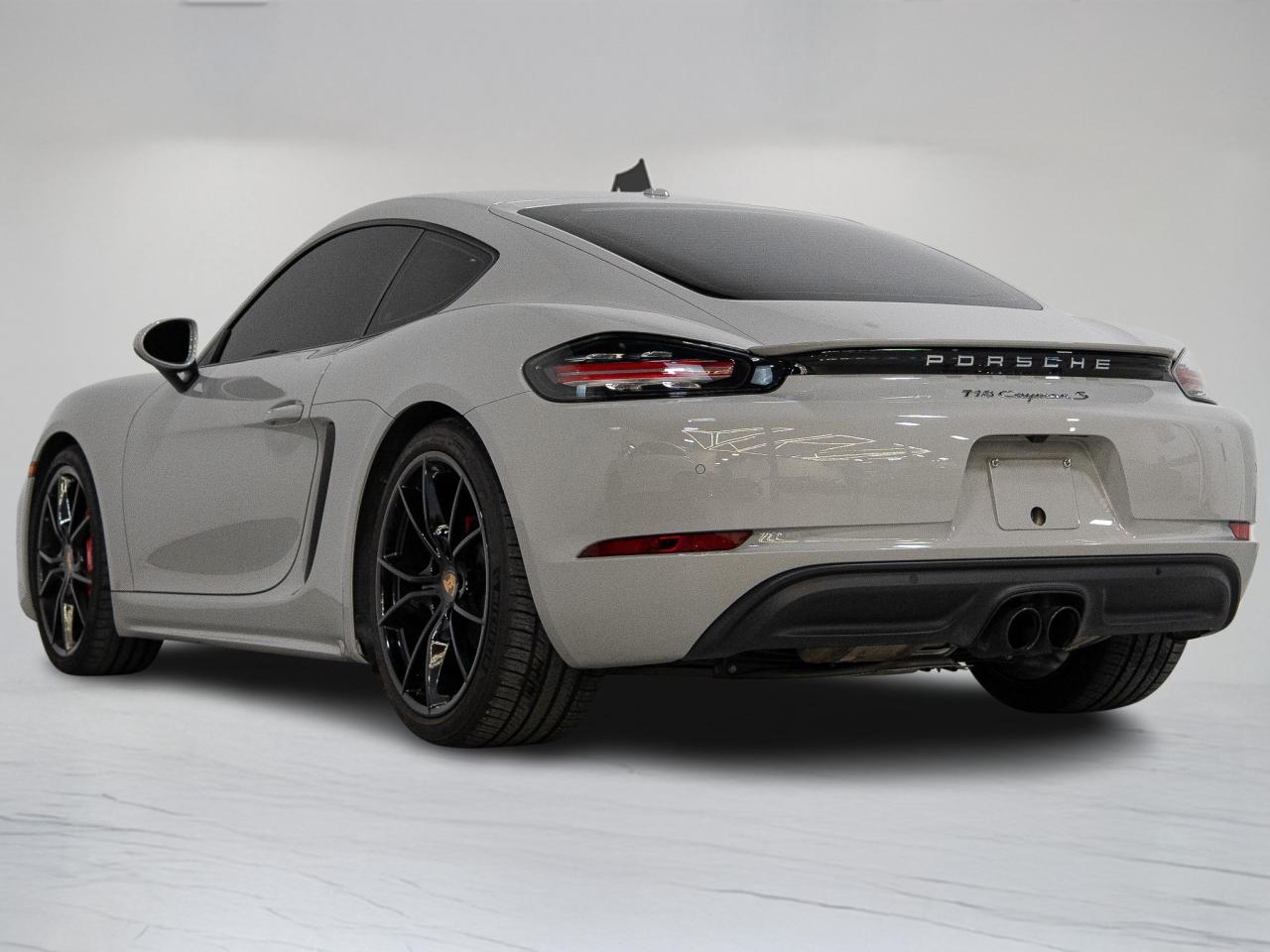 2025 Porsche 718 Cayman S | PREMIUM PLUS PKG | BOSE | 20 IN Photo4