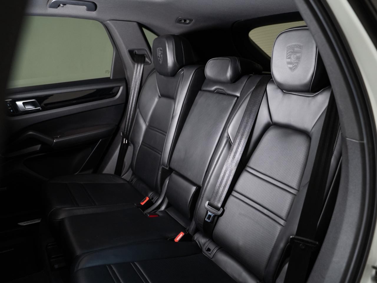 2019 Porsche Cayenne PREMIUM PLUS PKG | BOSE | PANO Photo