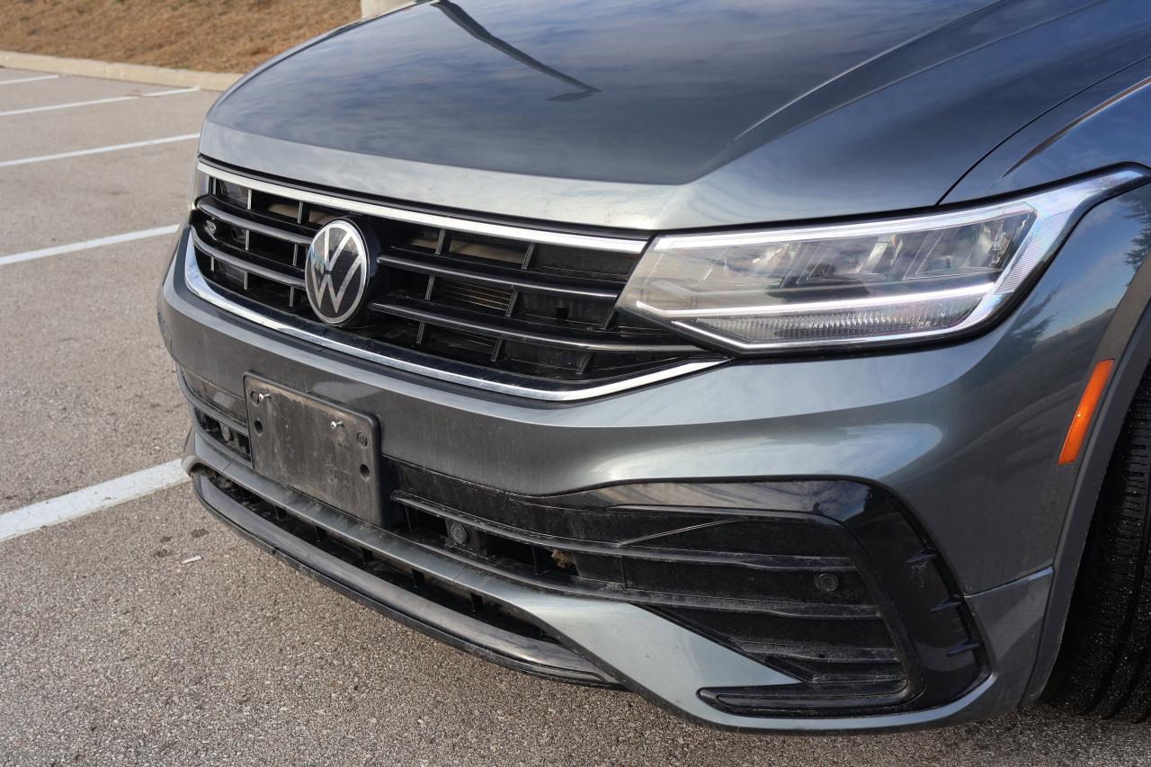 2022 Volkswagen Tiguan Comfortline R-Line Black Edition | Sunroof | Photo