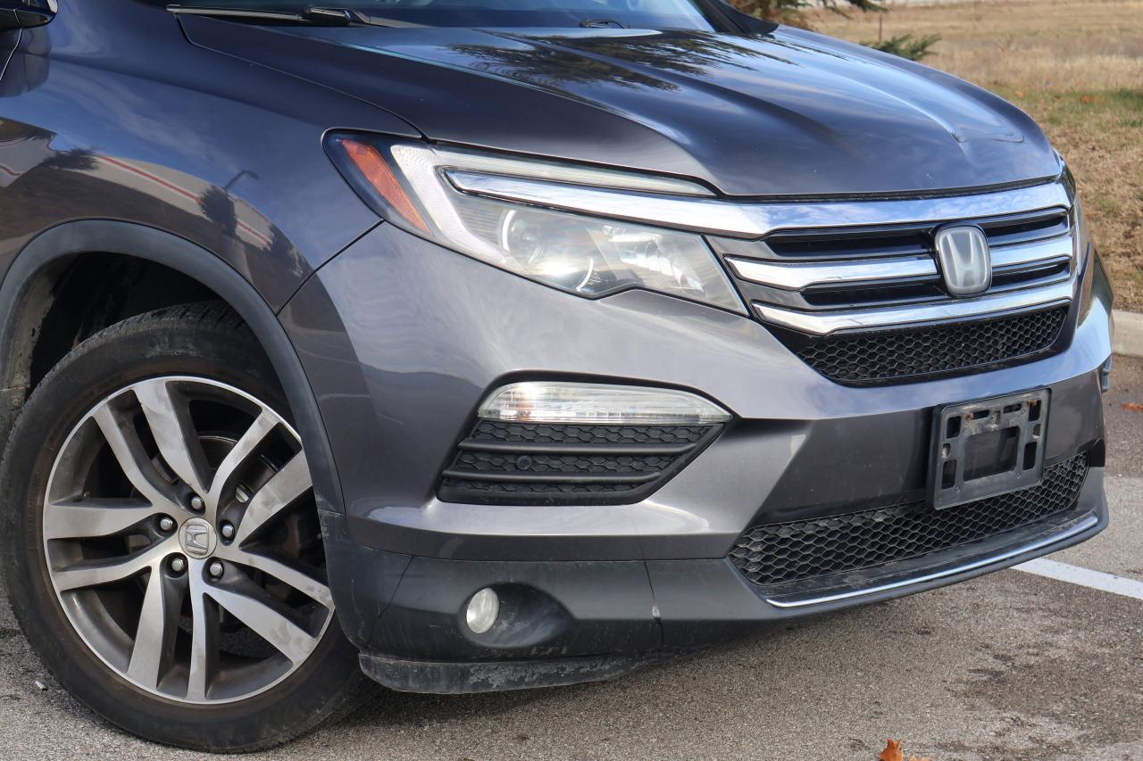 2018 Honda Pilot Touring | Panoramic Roof | Photo