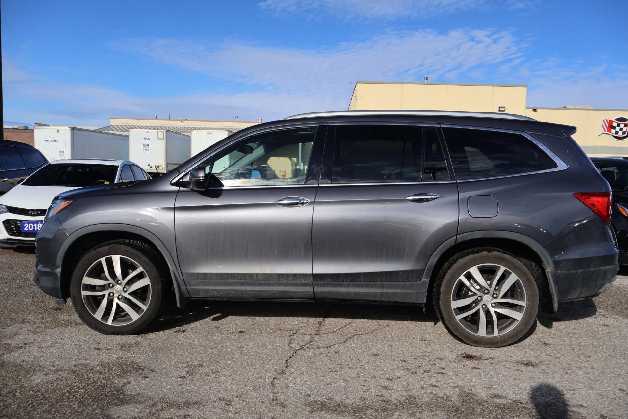 2018 Honda Pilot Touring | Panoramic Roof | Photo