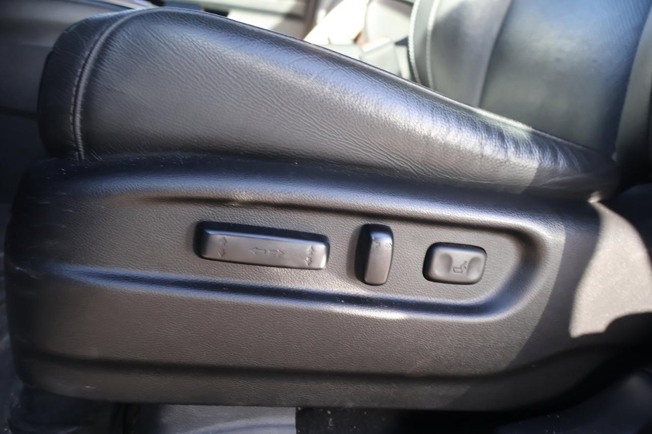 2018 Honda Pilot Touring | Panoramic Roof | Photo