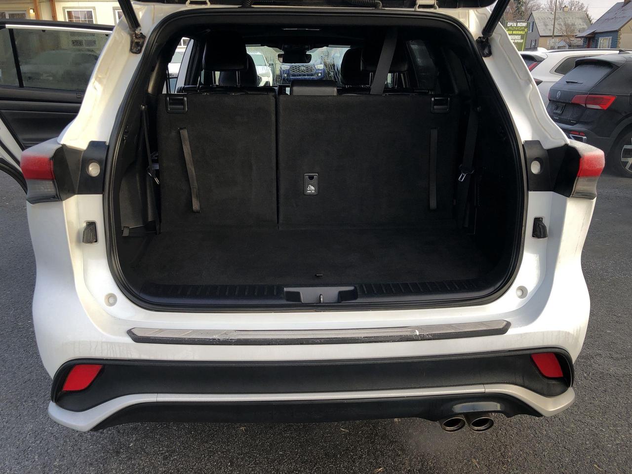 2022 Toyota Highlander XSE XSE 7 PASS, SOFTEX, ROOF, RADAR CRUISE CTRL., Photo