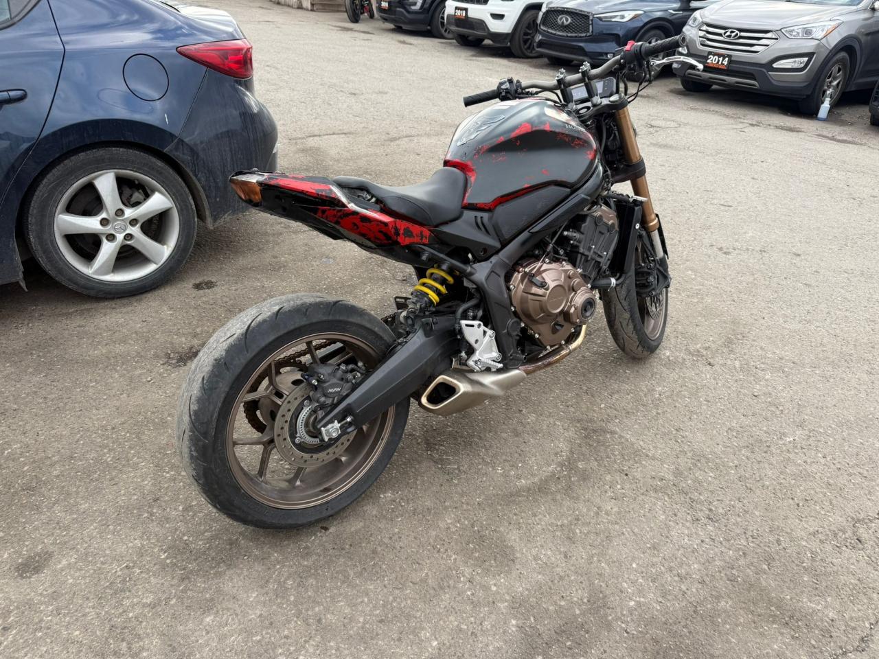 2022 Honda CB650F CB650R, STREETFIGHTER, 4CYL, THEFT RECOVERY, AS IS - Photo #6