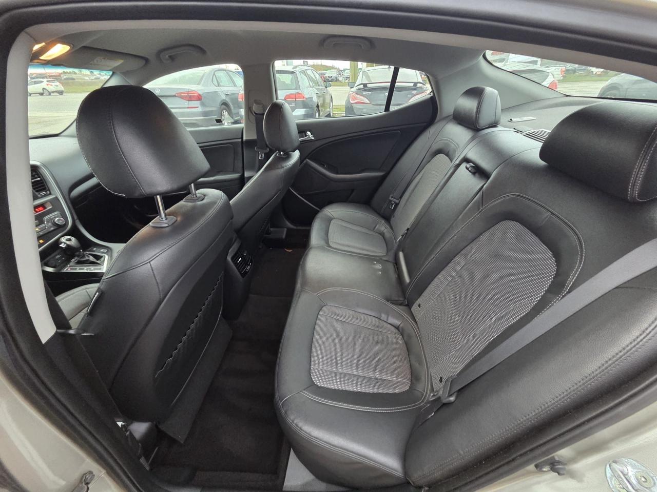 2011 Kia Optima HYBRID, SEDAN, LEATHER, ONLY 85KMS, CERTIFIED - Photo #9