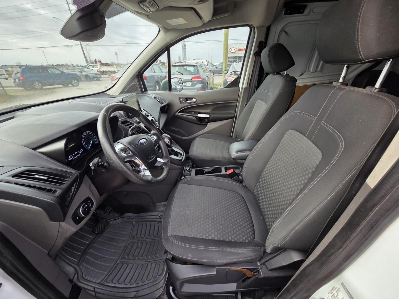 2020 Ford Transit Connect XLT, MINI CARGO, 4CYL, GREAT ON FUEL, AS IS - Photo #12