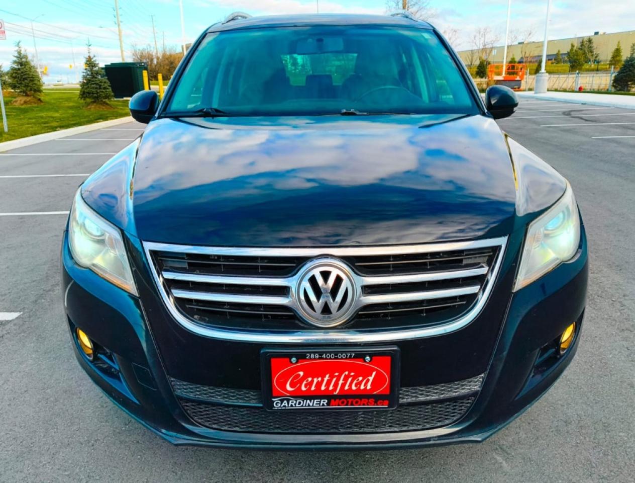 2011 Volkswagen Tiguan 4dr Automatic Highline 4Motion Photo