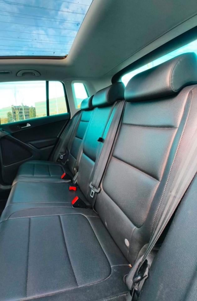 2011 Volkswagen Tiguan 4dr Automatic Highline 4Motion Photo