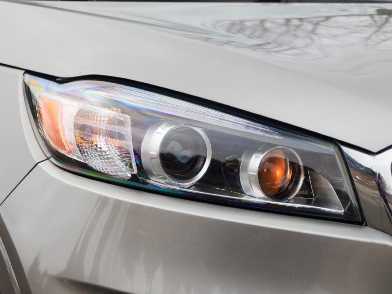 2018 Kia Sorento SX V6  - Navigation -  Sunroof - $143 B/W Photo