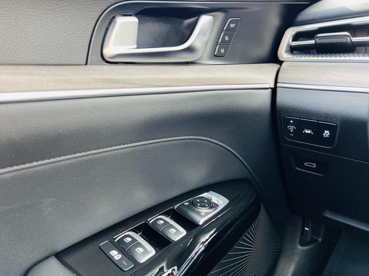 2022 Kia K5 GT-LINE AWD Photo