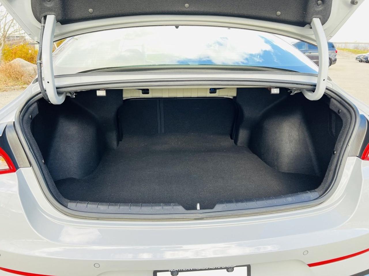 2022 Kia K5 GT-LINE AWD Photo