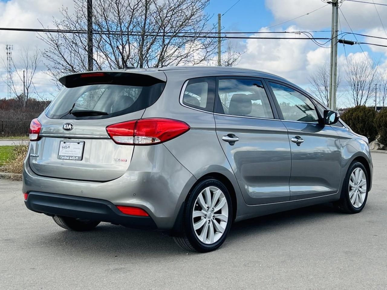 2016 Kia Rondo EX Photo