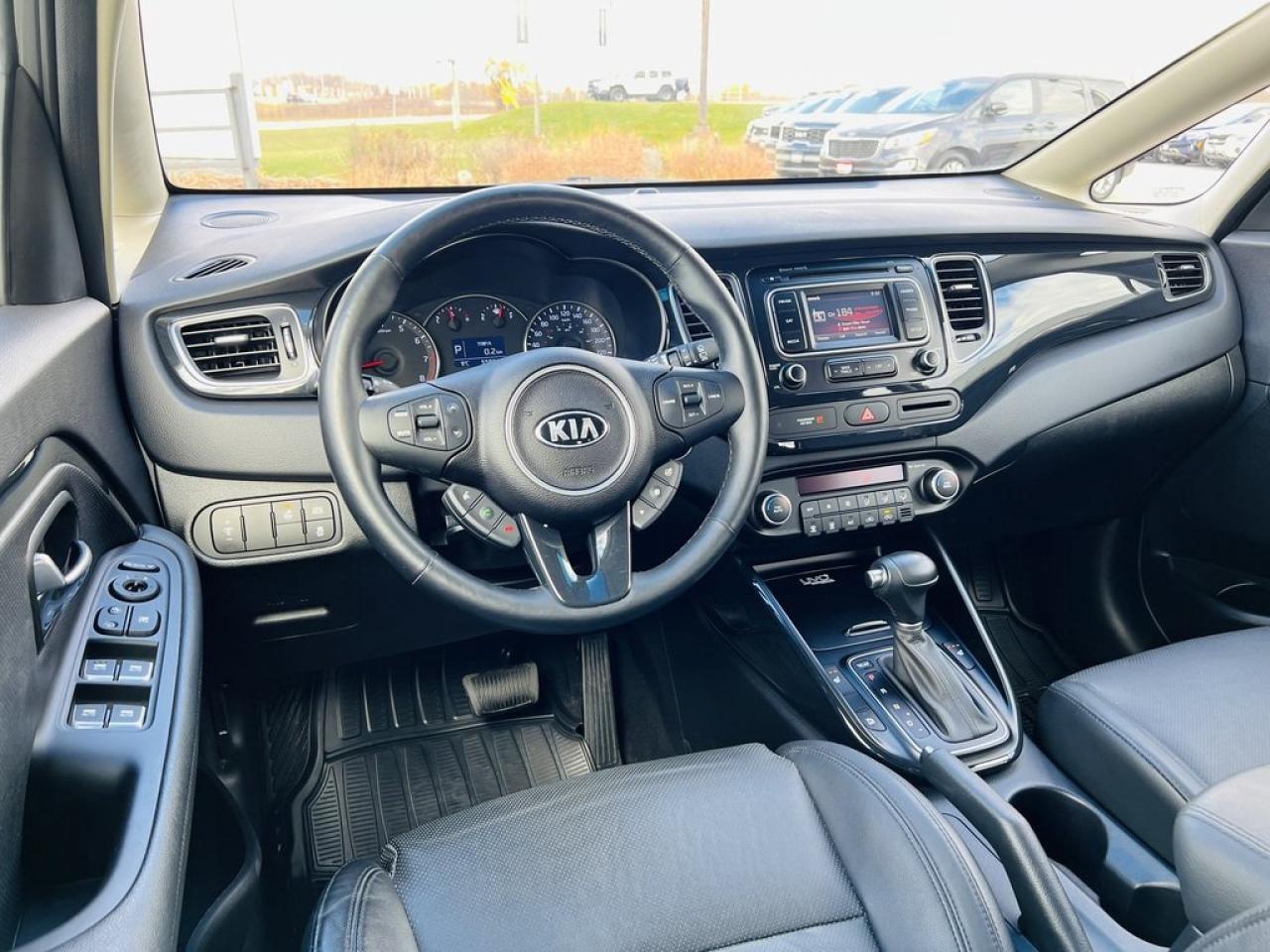 2016 Kia Rondo EX Photo