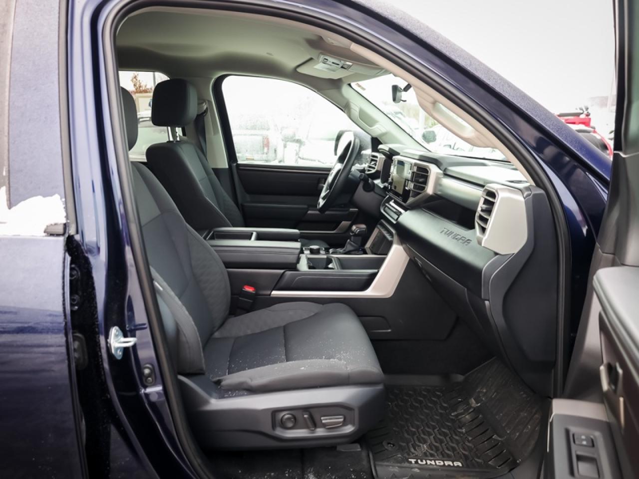 2024 Toyota Tundra SR5 TRD Off Road  TOYOTA TRD OFF-ROAD Low kms with Hard Tri-Fold Cover and Side Steps Included Photo